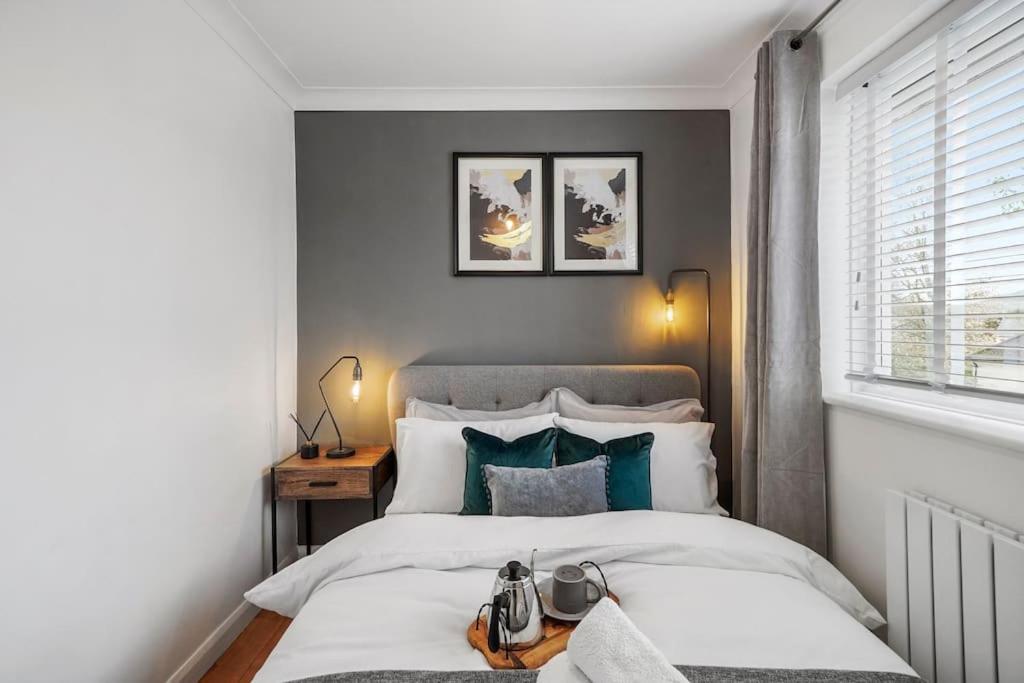 Stylish Maisonette Near The Heath With Free Parking & Wi-Fi Maidstone Exterior foto